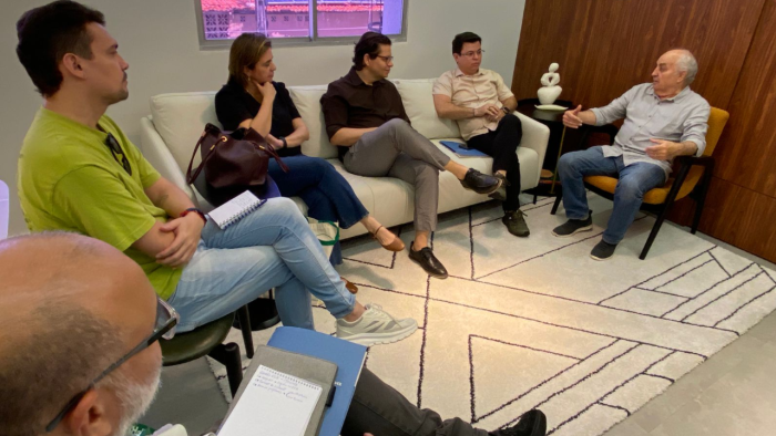 Aprece e OCB/CE alinham ações para orientar municípios sobre registro obrigatório de cooperativas