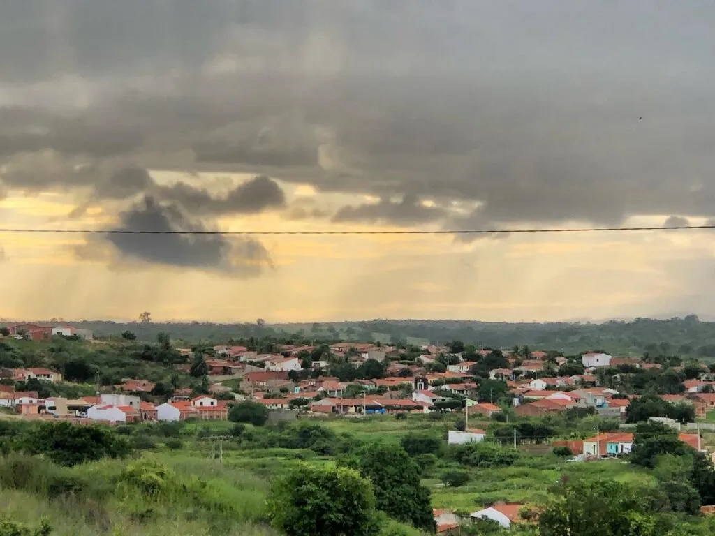 Ceará registra mais de 70 municípios com chuvas nas últimas 24 horas, aponta Funceme