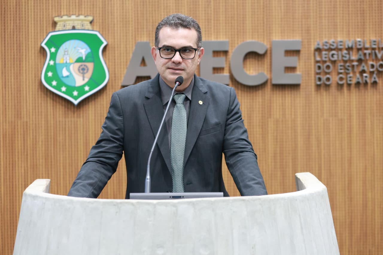 Simão Pedro comemora sangria do açude Orós e convida parlamentares para a ExpoOrós