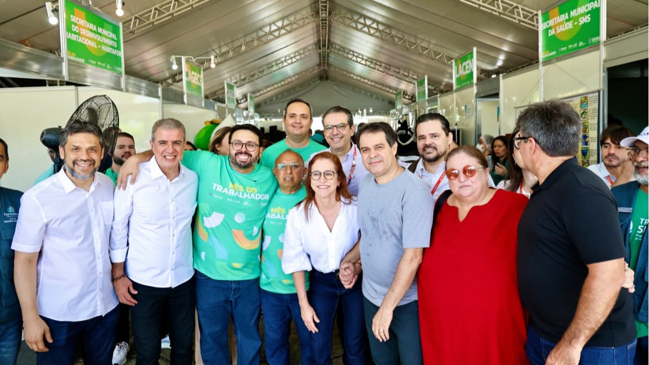 Mutirão do Maio do Trabalhador oferece mais de 1,5 mil vagas em Fortaleza e reúne serviços de 22 órgãos públicos