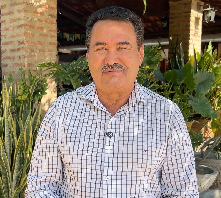 Deputado Moisés Braz (PT) comemora investimentos em estradas em Massapê