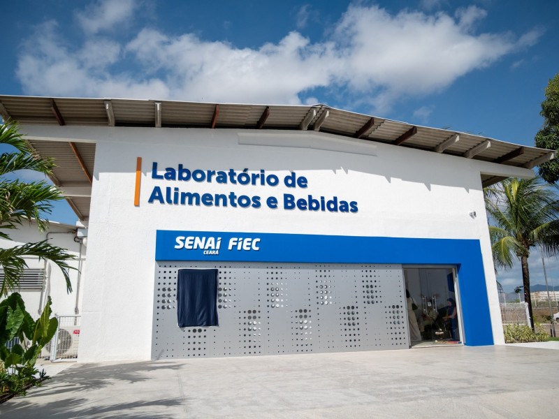 Com investimento de R$ 6 milhões, Ceará ganha centro para certificação do leite